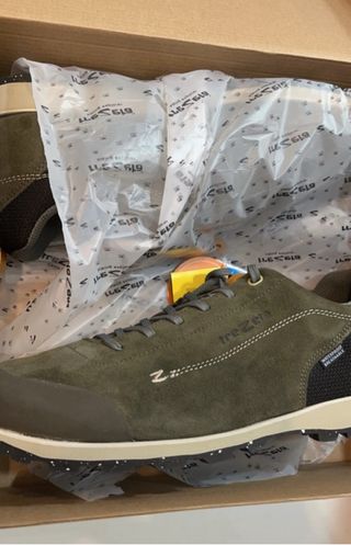 Botas de trekking Trezeta Goretex verde.talla 45,5