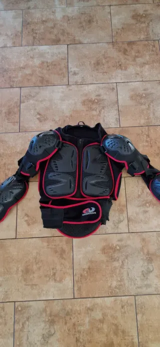 Protección Motocross Negra y Roja TALLA L