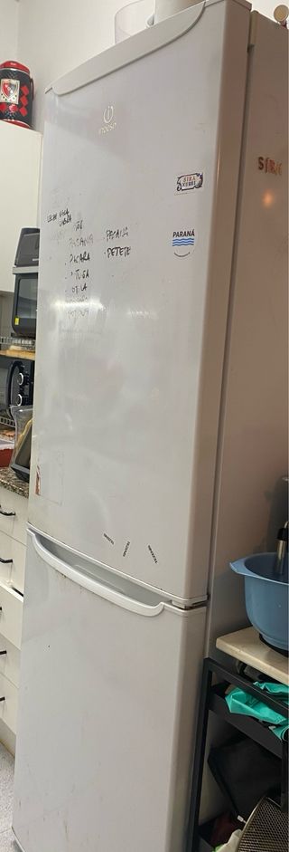 Nevera Combi Indesit No Frost