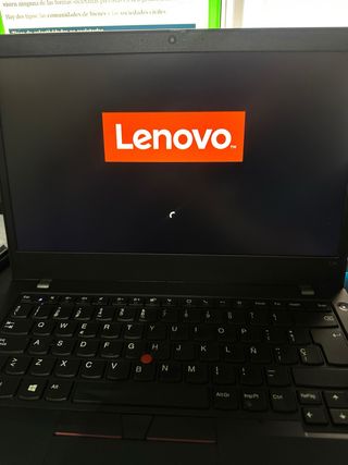 Portátil Lenovo L14