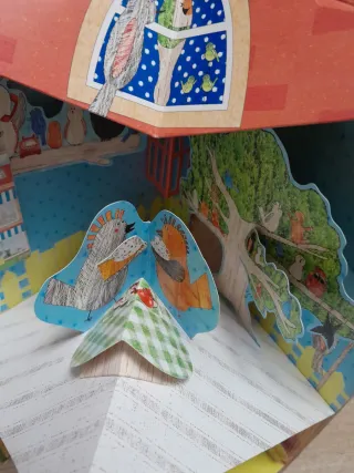 Mi tienda de mascotas - libro carrusel en 3D (S...