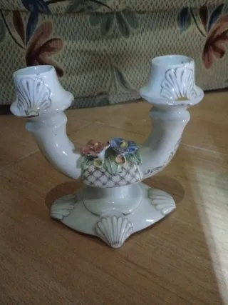 Portacandele in porcellana bianco e oro