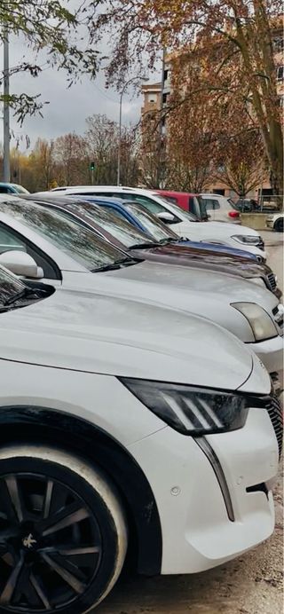 ALQUILER DE COCHE PEUGEOT 2024