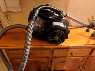 Aspiradora Rowenta Compact Power XXL