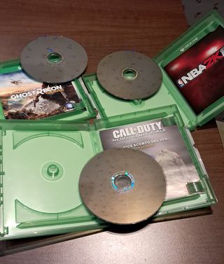 Xbox One S 500GB + 3 Giochi + Scatola Originale