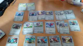 Colección cartas Pokémon llamas obsidianas