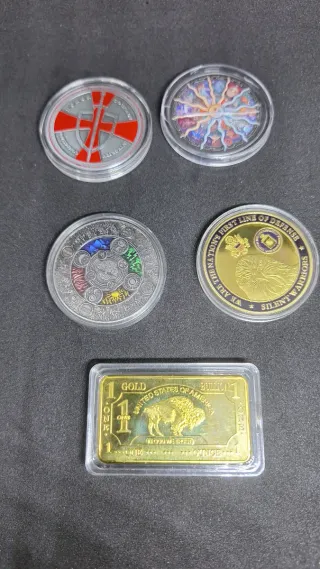 Confezione da 5 Monete Commemorative da Collezione