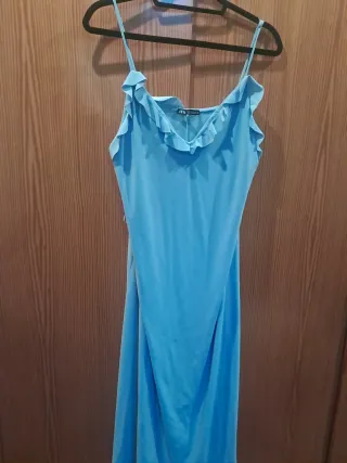 Camisón Zara azul talla única con volantes