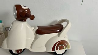 Moto infantil Vespa