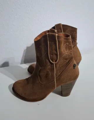 Botas Mustang mujer talla 38