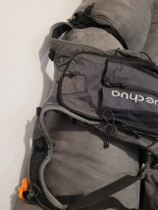 Mochila Quechua senderismo