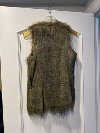 Chaleco de pelo marrón jaspeado