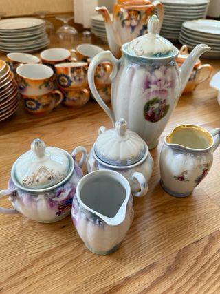 Juego de té de porcelana