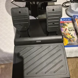 PS5 + Volante Hori + 4 Juegos