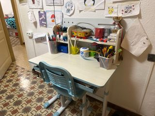 Escritorio con silla
