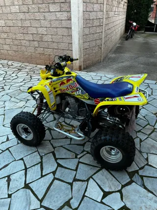 Suzuki LTZ 400 Quad Amarillo