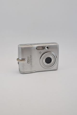Cámara Nikon Coolpix L10