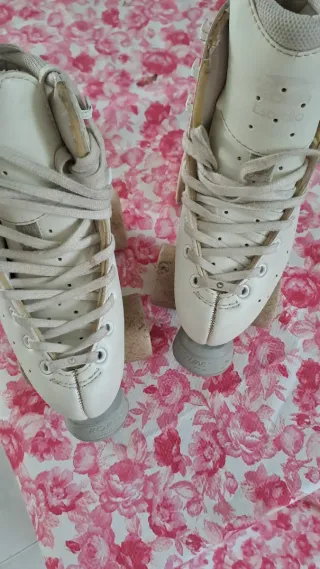 Patines blancos EDER