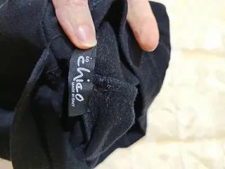 Felpa con cappuccio nera 12 anni