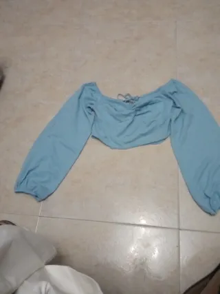 Blusa manga larga celeste