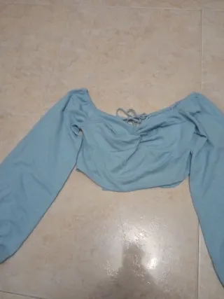 Blusa manga larga celeste