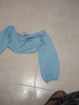 Blusa manga larga celeste