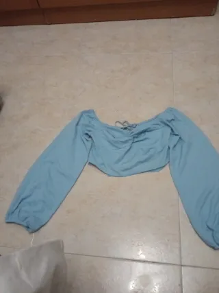 Blusa manga larga celeste