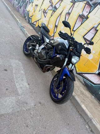 Yamaha MT-07