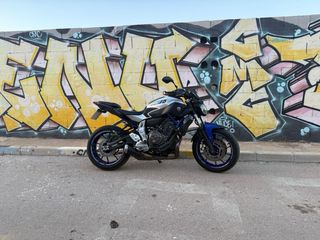Yamaha MT-07