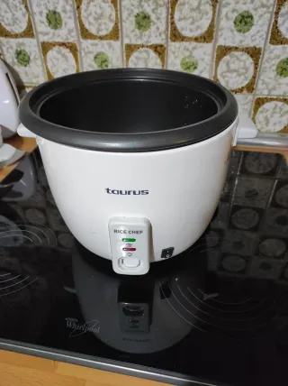 Arrocera Taurus 1.8L con vaporera