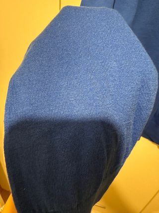 Jersey cuello vuelto azul talla M