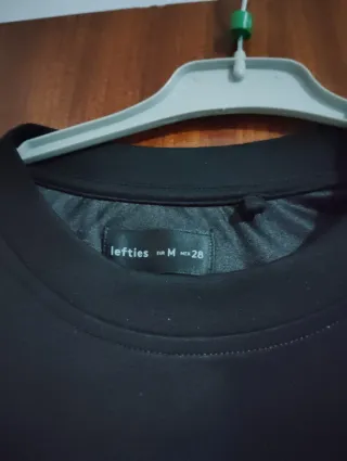 Camiseta negra tela suave