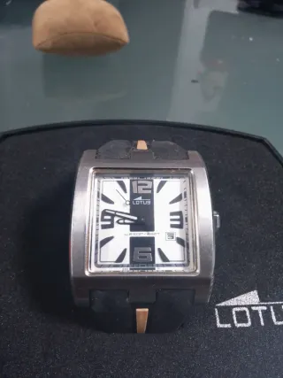 Reloj Lotus Hombre Negro/Plata