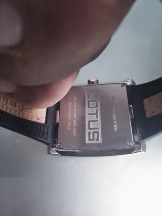 Reloj Lotus Hombre Negro/Plata