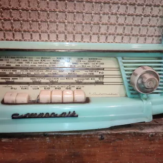 Radio Antigua Sonneclair Baquelita Válvulas
