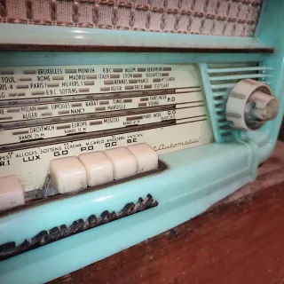 Radio Antigua Sonneclair Baquelita Válvulas