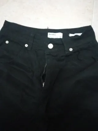 Pantalón cargo negro