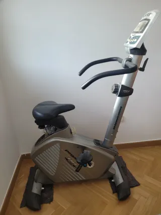 Bicicleta Estática BH Pegasus