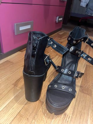 Sandalias negras tacón plataforma