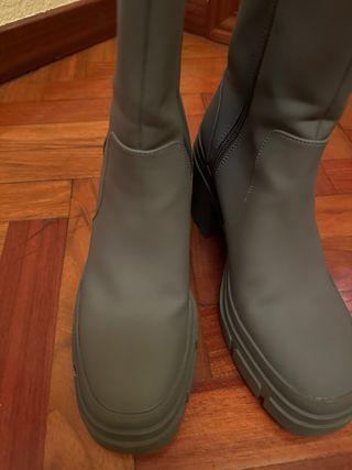 Botas Zara grises plataforma