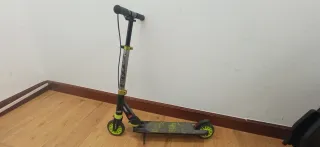 Patinete Oxelo con freno en manillar