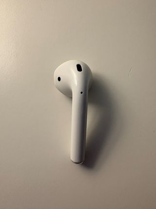 Etui AirPods 2ª Gen + AirPod sinistro