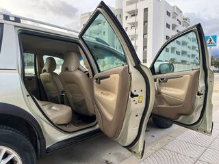 XC70 2.4 D5 Summum AWD 185 CV Automático