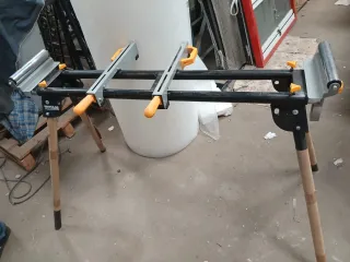 Soporte Titan para ingletadora