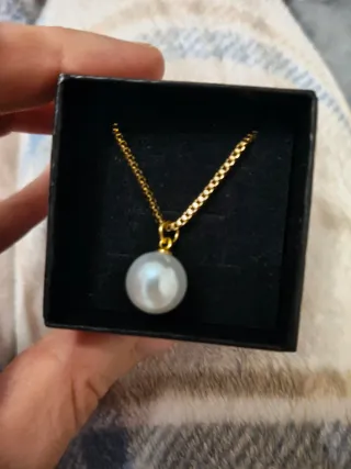 Colgante imitación oro y perla