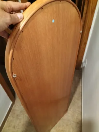 Specchio da terra ovale in legno