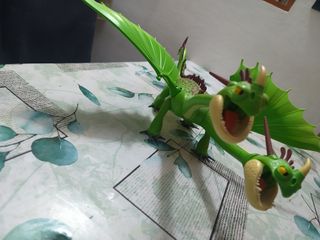 Caja de Cartas Pokémon Espada y Escudo sorpresa