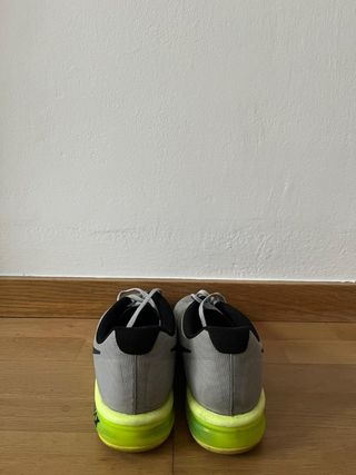 Nike Air Max Gris y Amarillo
