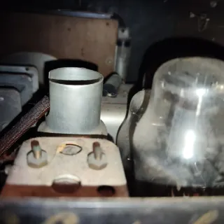 Radio Antigua Le Central des Ondes Madera valvulas