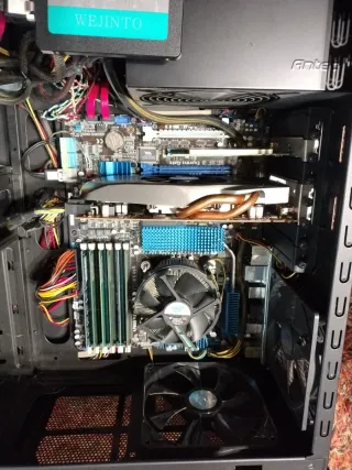 Torre PC Gaming Cooler Master